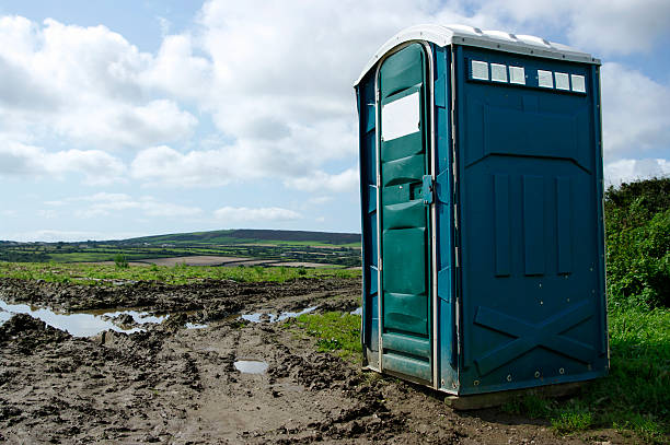 Best Portable Restroom Maintenance and Cleaning  in Las Maravillas, NM